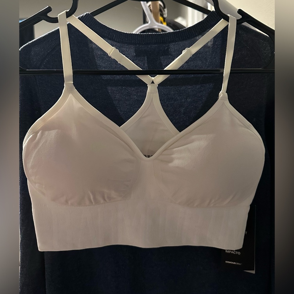 NWT Under Armour sports bra